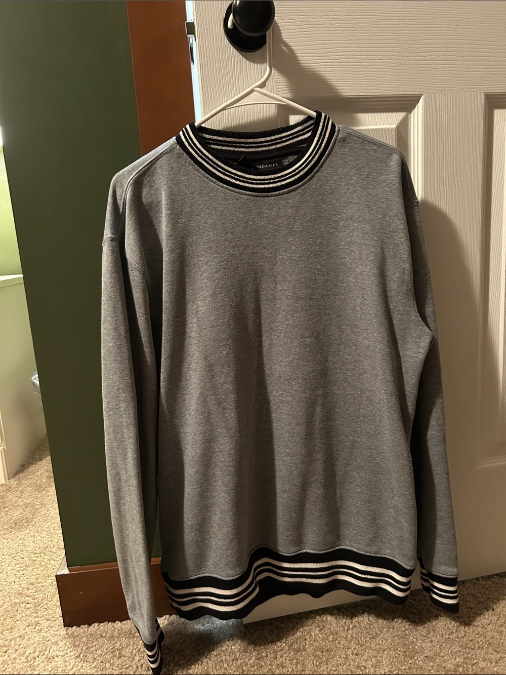 No Boundaries Men's Gray Crewneck Sweater with Black & White Striped Trim